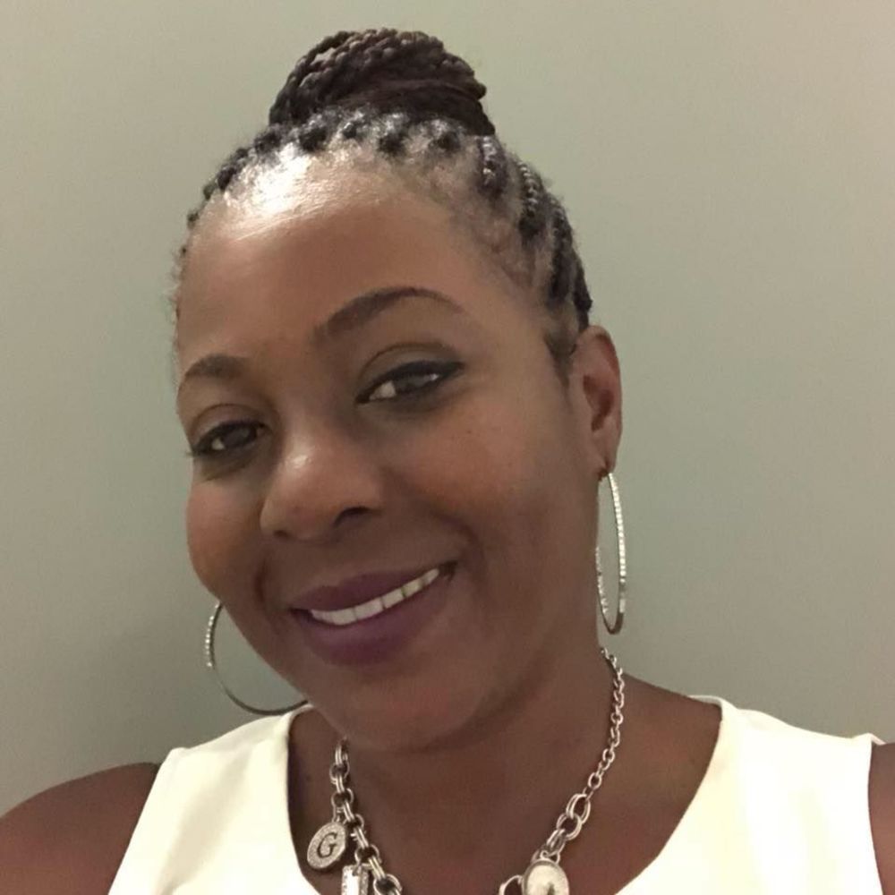 Meet your Posher, Valerie